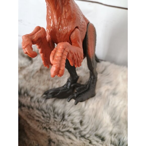 Jurassic World Pyroraptor Dinosaur 12 in Action Figure Dinosaurio Piroraptor 12" - Picture 5 of 6